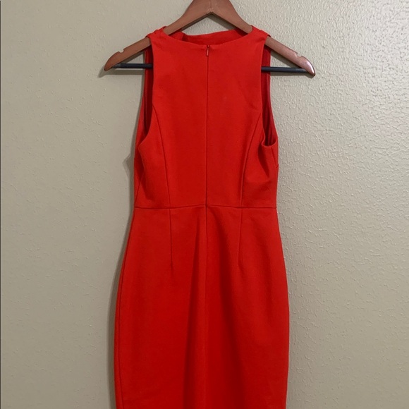 Elliatt Carmen Women’s‎ Midi Dress in Jaffa Red Sleeveless Asymmetrical Small - Picture 5 of 11